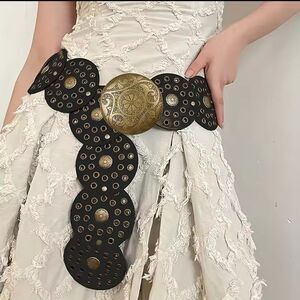 Black and Gold Women's Statement Belt